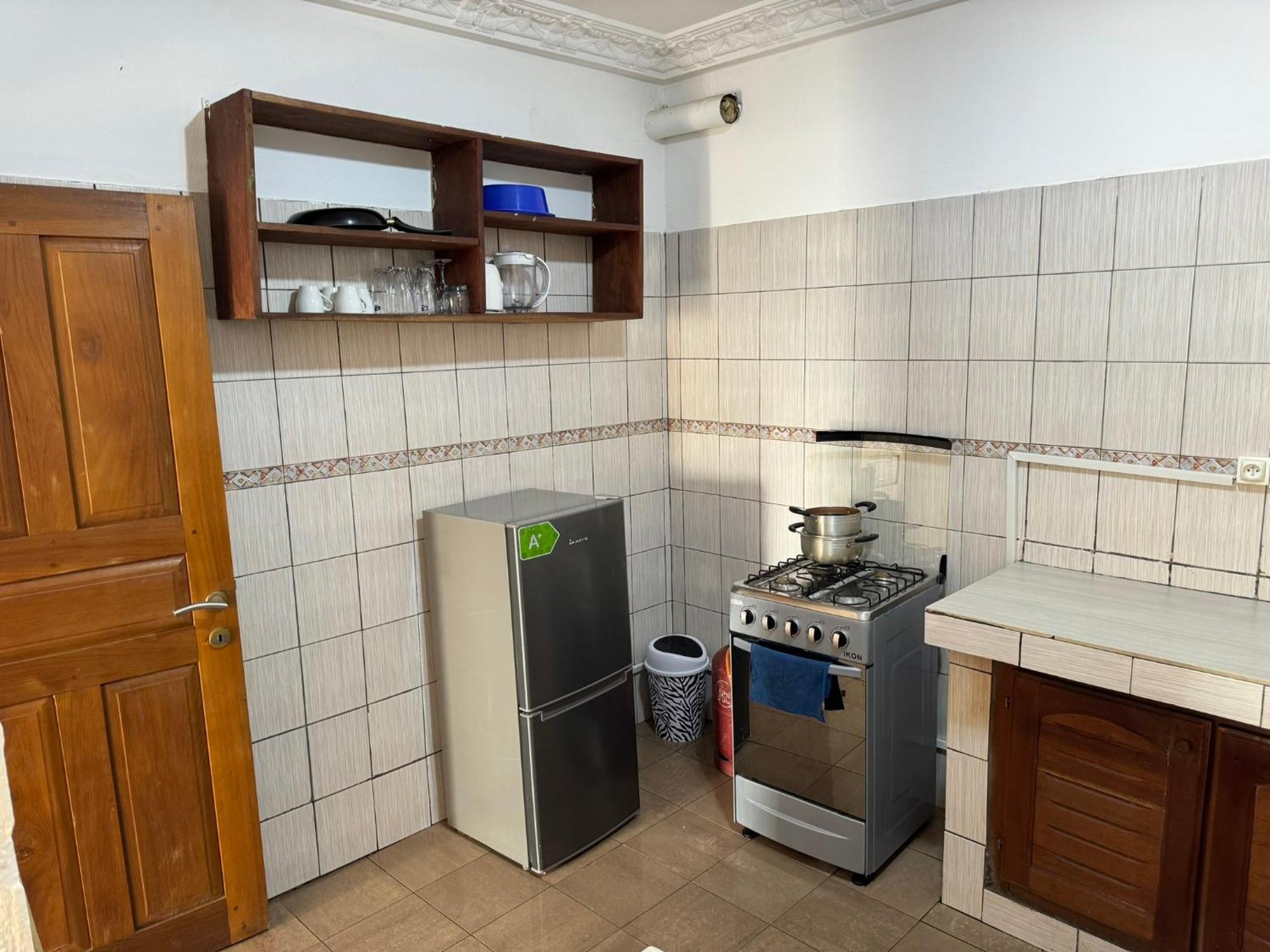 Appartements Modernes, Wifi, Tv - Yaounde, Omnisports Exterior photo